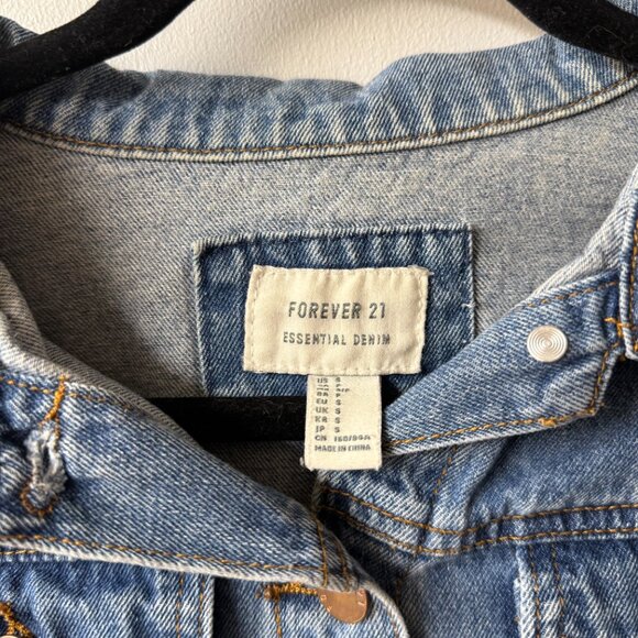 Forever 21 Women's Cropped Essential Denim Jacket S - Picture 4 of 7